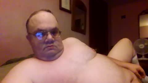 Snapshot of chrismini312 chatting on 11.08.25 Chris The Jerk Off King online show from 11.08.25