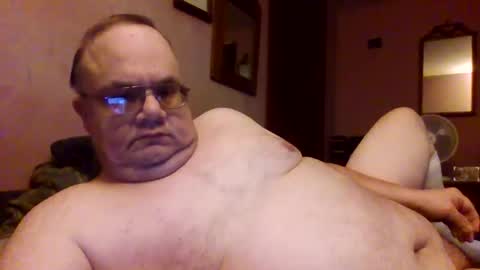 Snapshot of chrismini312 chatting on 01.08.26 Chris The Jerk Off King online show from 01.08.26