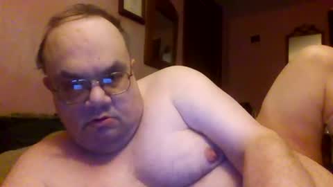 Snapshot of chrismini312 chatting on 01.18.26 Chris The Jerk Off King online show from 01.18.26