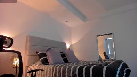 chrismorgan24 online show from 09.18.25