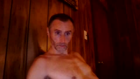 chrisqsqs82 online show from 07.21.26