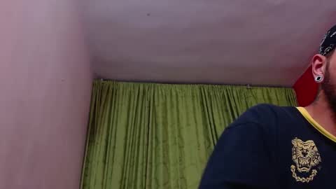 chriss_james online show from 12.04.24