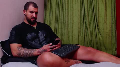 chriss_james online show from 12.05.24