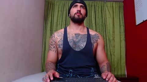chriss_james online show from 02.08.25