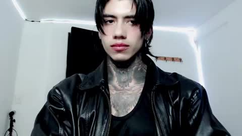 CHRIS  INDEPENT MODEL online show from 01.27.25