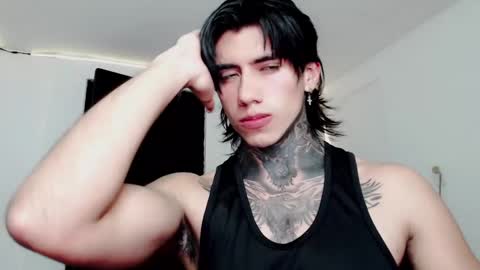 CHRIS  INDEPENT MODEL online show from 02.18.25