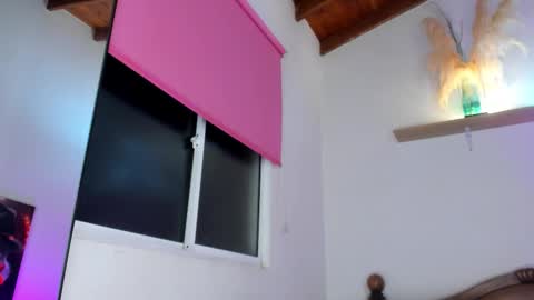 Snapshot of chrisstianford chatting on 10.16.25 Hi dont forguet to follow me online show from 10.16.25