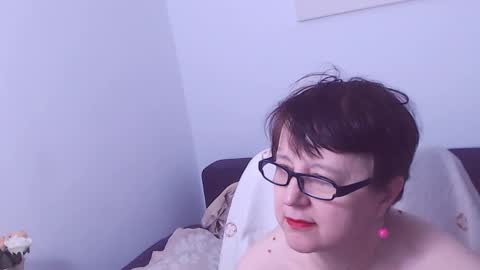 Christa online show from 09.24.25