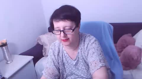 Christa online show from 10.06.25