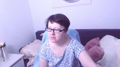 Christa online show from 02.15.26