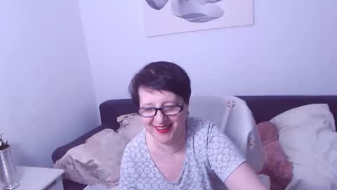 Snapshot of christarose chatting on 06.04.26 Christa online show from 06.04.26