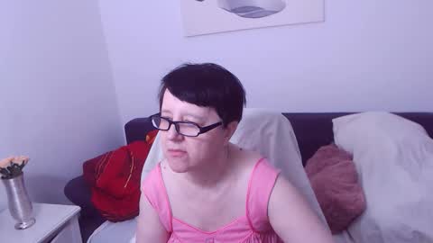 Snapshot of christarose chatting on 06.07.26 Christa online show from 06.07.26
