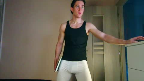 UPVOTE ME ------  ILL DO SOMETHING FOR FREE online show from 07.12.26