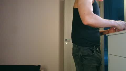 UPVOTE ME ------  ILL DO SOMETHING FOR FREE online show from 07.18.26