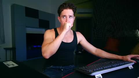 UPVOTE ME ------  ILL DO SOMETHING FOR FREE online show from 08.05.26