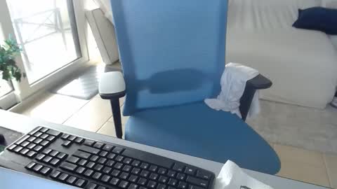 Michael USA online show from 12.04.25