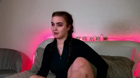 Snapshot of christinamilton chatting on 02.18.25 Christina online show from 02.18.25