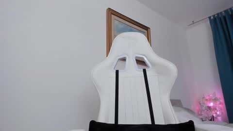 Hi im Christine online show from 12.10.24