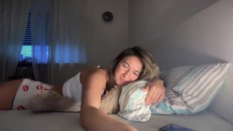 Snapshot of christine_666 chatting on 10.30.25 Christine online show from 10.30.25