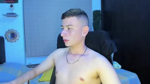 Snapshot of christmiller_1 chatting on 03.01.25 christmiller_1 online show from 03.01.25