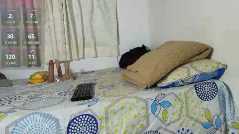 Snapshot of christopher__vans chatting on 11.03.25 CHRISTOPHER online show from 11.03.25