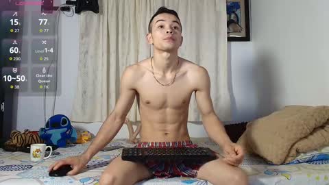 Snapshot of christopher__vans chatting on 11.05.25 CHRISTOPHER online show from 11.05.25