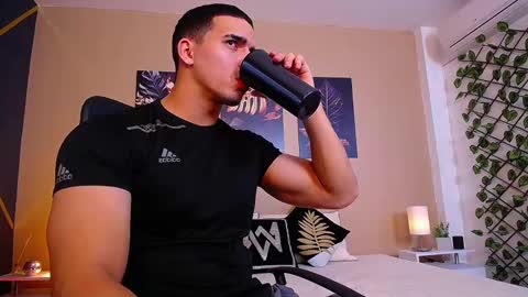 Snapshot of christopherblack_ chatting on 11.06.25 Christopher Black online show from 11.06.25