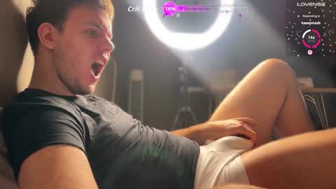 Snapshot of christophertan chatting on 01.09.26 Christopher online show from 01.09.26