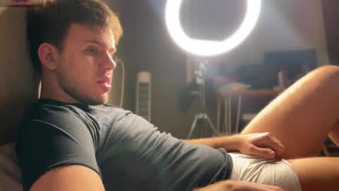 Snapshot of christophertan chatting on 01.11.26 Christopher online show from 01.11.26