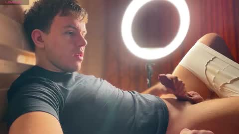 Snapshot of christophertan chatting on 02.27.26 Christopher online show from 02.27.26