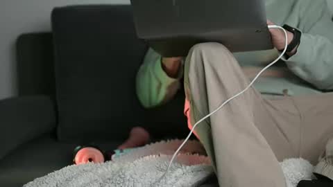 Snapshot of chrisua chatting on 10.27.25 Chrissua online show from 10.27.25