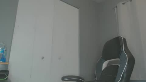 Snapshot of chrisvacherx chatting on 01.03.25 ChrisVacherx online show from 01.03.25