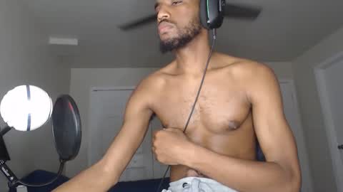 Snapshot of chrisvacherx chatting on 11.06.25 ChrisVacherx online show from 11.06.25