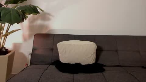 chrizmacgregor online show from 07.05.26