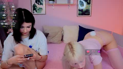 EvaBlonde TayaBrunette EliieBlack hair online show from 04.03.26