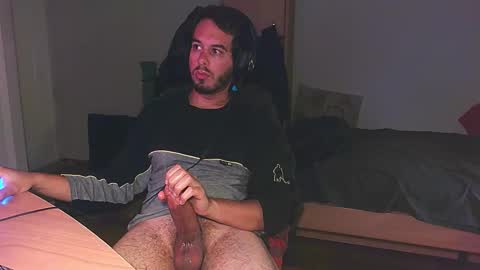 Chromefox123 online show from 11.27.25