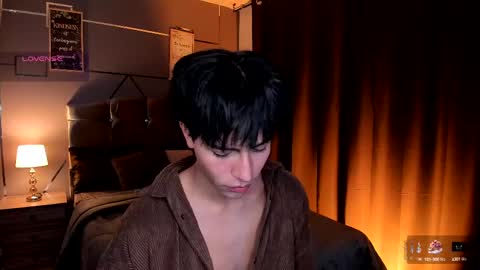 Snapshot of chrristopher77 chatting on 09.17.25 chrristopher77 online show from 09.17.25