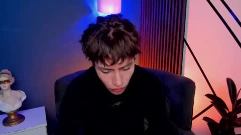 Snapshot of chrristopher77 chatting on 10.14.25 chrristopher77 online show from 10.14.25