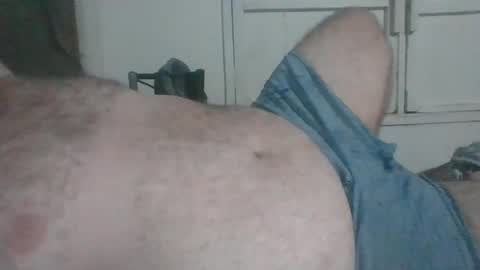 Snapshot of chubcammer chatting on 12.22.25 chubcammer online show from 12.22.25