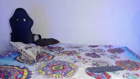 Karlay online show from 06.09.26