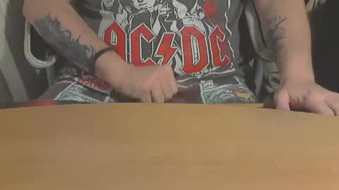 Snapshot of chunkisgreat chatting on 02.19.25 chunkisgreat online show from 02.19.25