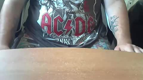 Snapshot of chunkisgreat chatting on 09.11.25 chunkisgreat online show from 09.11.25