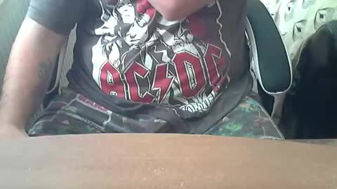 Snapshot of chunkisgreat chatting on 09.14.25 chunkisgreat online show from 09.14.25