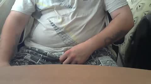 Snapshot of chunkisgreat chatting on 09.18.25 chunkisgreat online show from 09.18.25