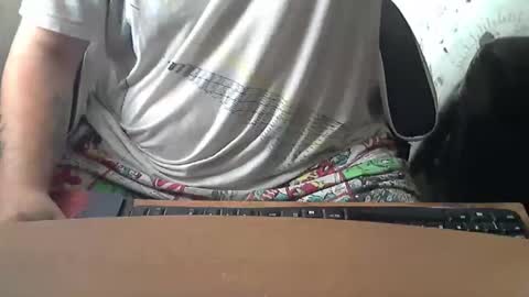 Snapshot of chunkisgreat chatting on 10.10.25 chunkisgreat online show from 10.10.25