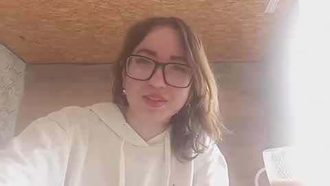 Olivia online show from 06.11.26