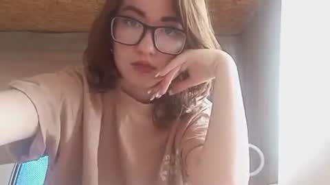 Olivia online show from 06.14.26