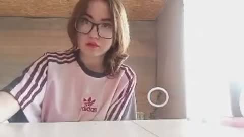 Olivia online show from 06.25.26