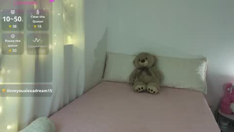 Mia online show from 01.07.25