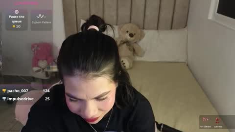 Mia online show from 02.27.26